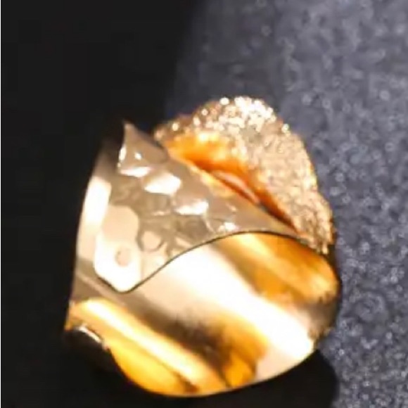 White Druzy Agate Adjustable Ring - Picture 5 of 8